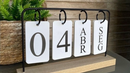 Calendário de Mesa Permanete Decorativo com Plaquinhas Casa Escritório
