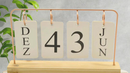 Calendário de Mesa Permanete Decorativo com Plaquinhas Casa Escritório